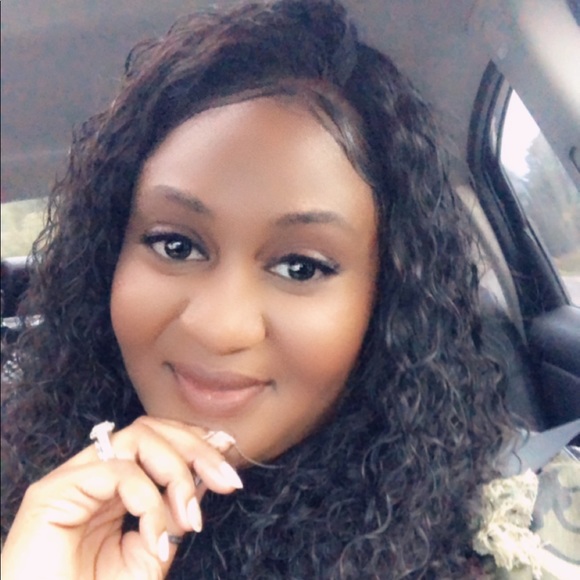 Meet your Posher, Theresea - Picture 1 of 1